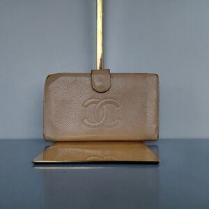 CHANEL CC Brown Caviar Wallet